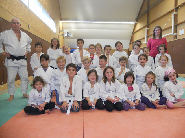 accompagnement-ecole sacre-coeur-CE1-CE2-judo-club-poire-sur-vie-vendee-2012-2013